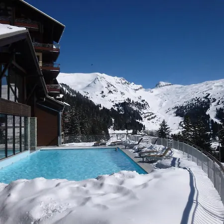 3 Pieces Avec Cheminee, Acces Pistes, Piscine, Spa, Wifi - Montsoleil - Fr-1-425-140 Apartment Flaine